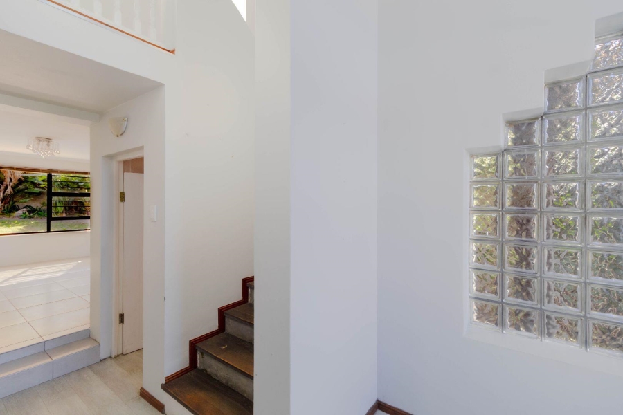 4 Bedroom Property for Sale in Onrus Western Cape